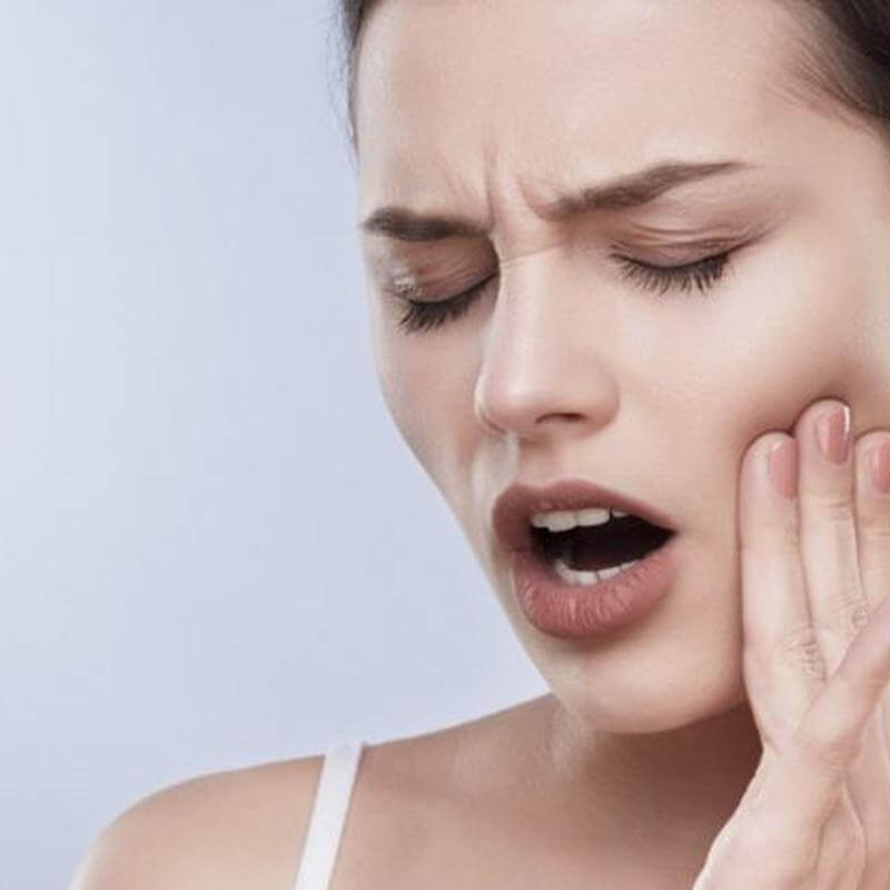 Dor de dente é sinônimo de tratamento de canal?